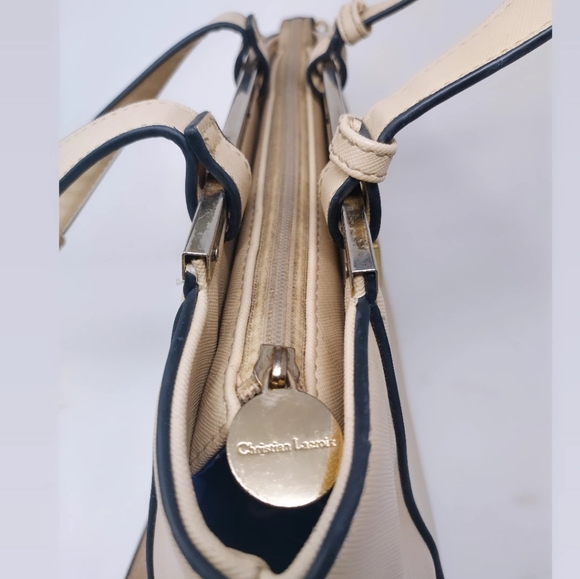 90’s VINTAGE Christian LaCroix Saffanio Leather Tote Bag. Quiet Luxury. - Picture 4 of 8